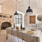 Vilaa Isa Beautiful And Trullo In * Ostuni
