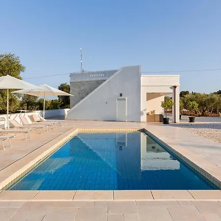 Вилла Vilaa Isa Beautiful And Trullo In Остуни