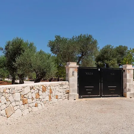Vilaa Isa Beautiful And Trullo In Вилла