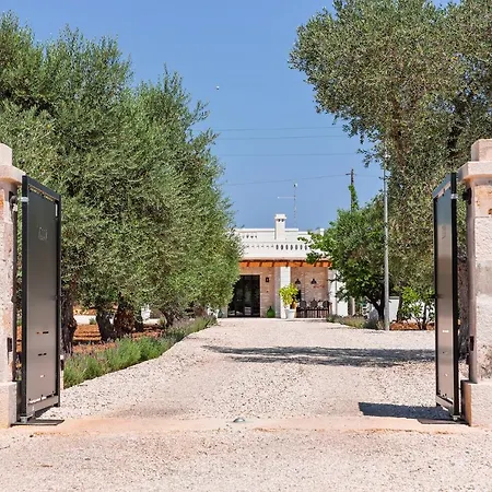 Вилла Vilaa Isa Beautiful And Trullo In Остуни