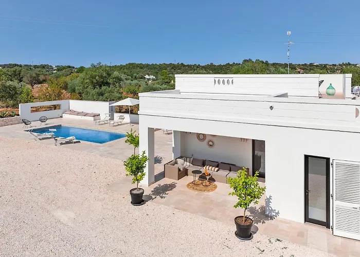Villa Vilaa Isa Beautiful And Trullo In Ostuni